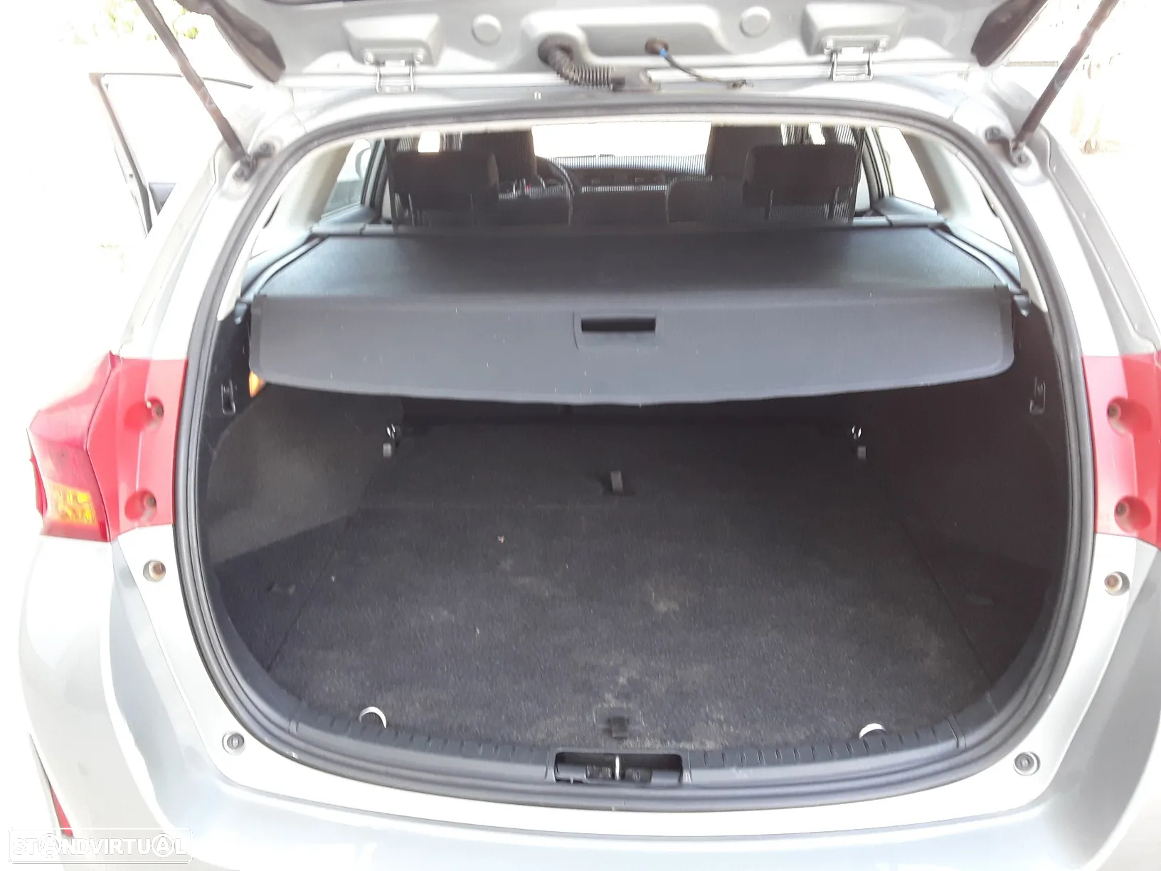 Toyota Auris 1.4 D-4D ACtive+AC - 8