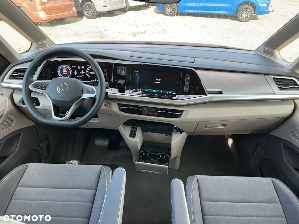 Volkswagen California - 13