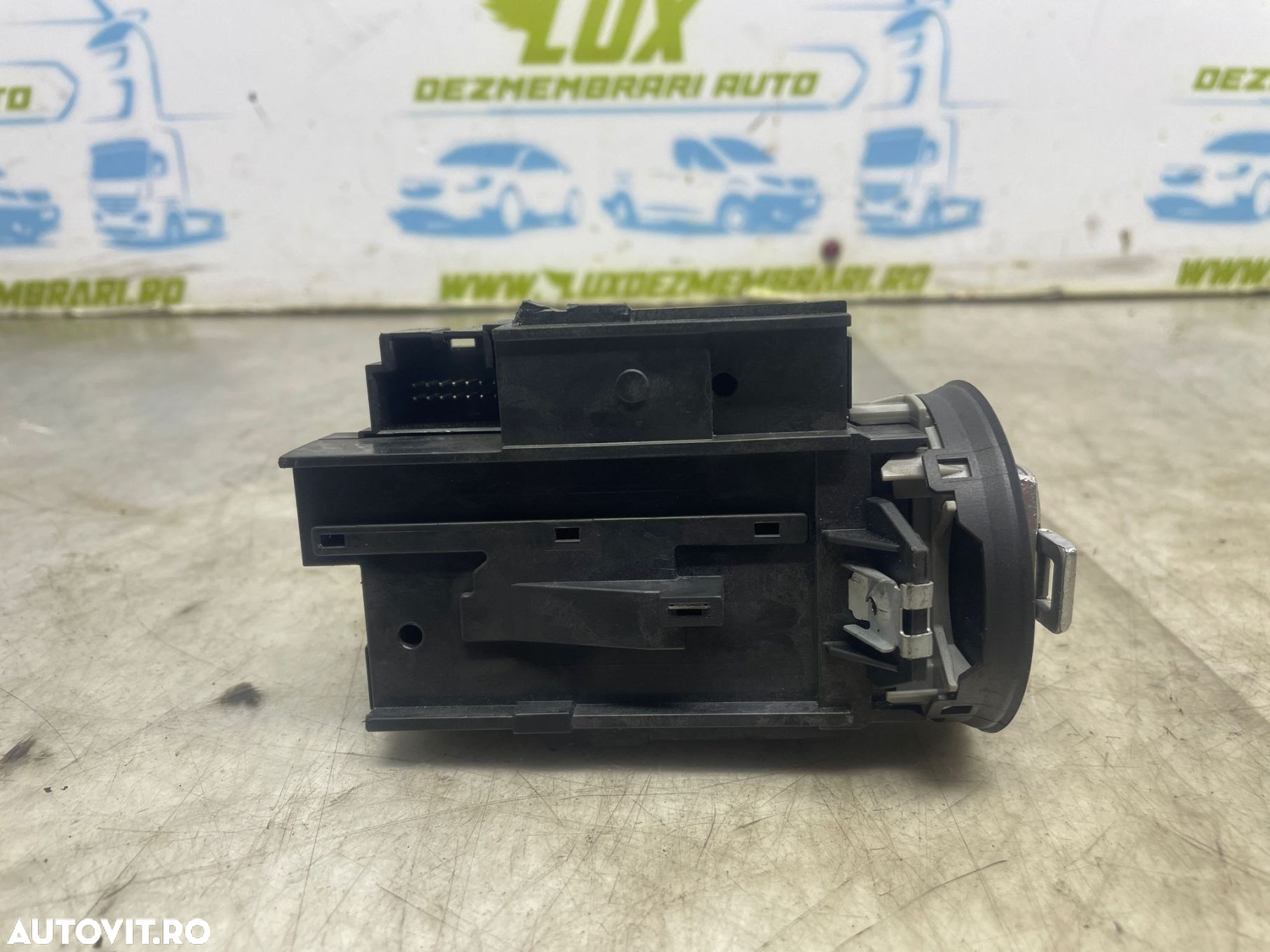 Contact cu cheie 3c0905843 Volkswagen VW Passat B6 [2005 - 2010] 1.9 - 3