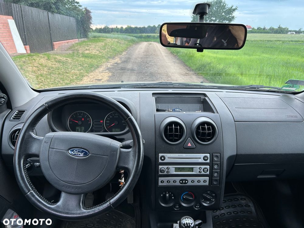 Ford Fusion - 13