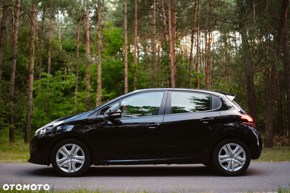 Peugeot 208 PureTech 82 Start & Stop Allure - 5