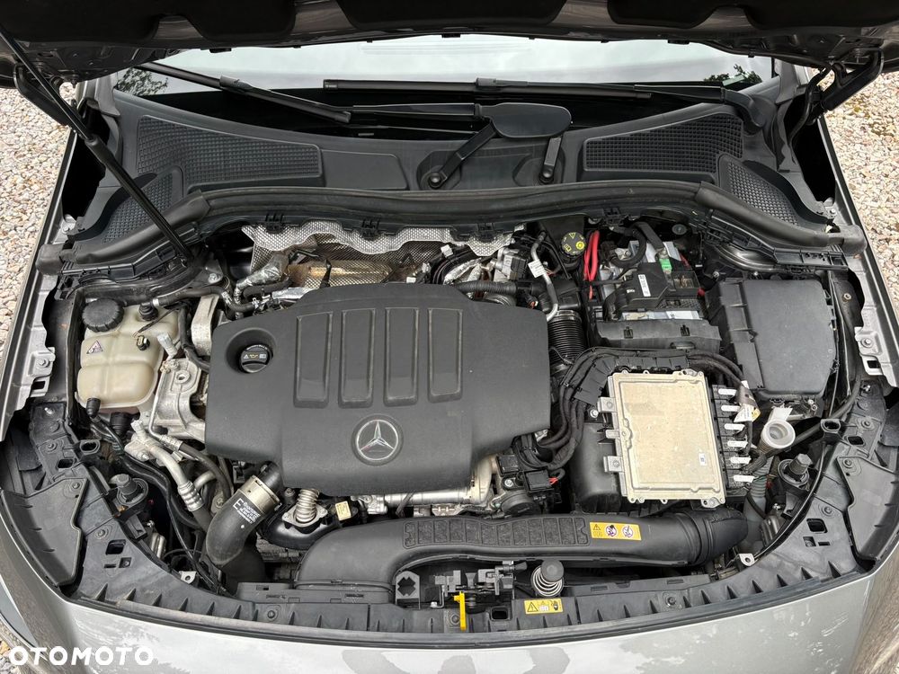 Mercedes-Benz Klasa B 180 d 8G-DCT - 18