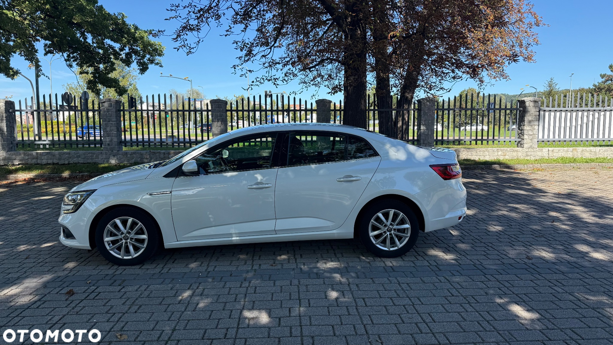 Renault Megane 1.2 Energy TCe GT Line EDC - 26