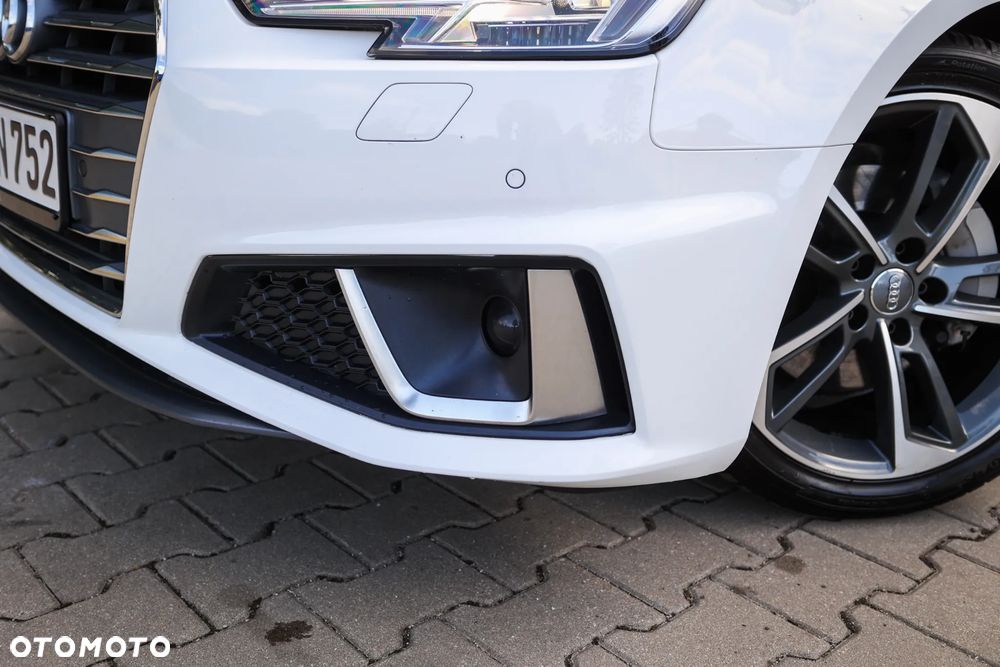 Audi A4 Avant 40 TDI quattro S tronic S line - 3