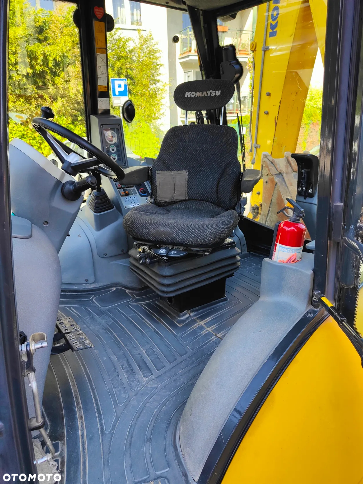 Komatsu WB97S - 10