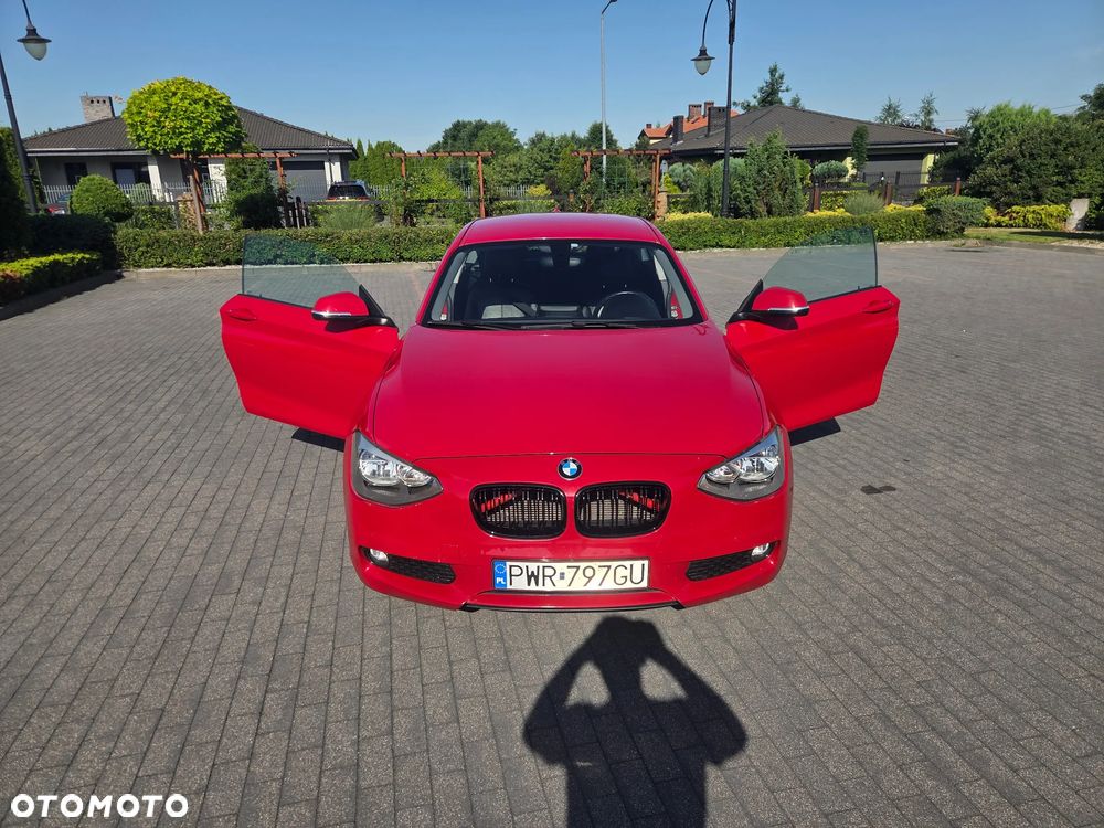 BMW Seria 1 116d - 2
