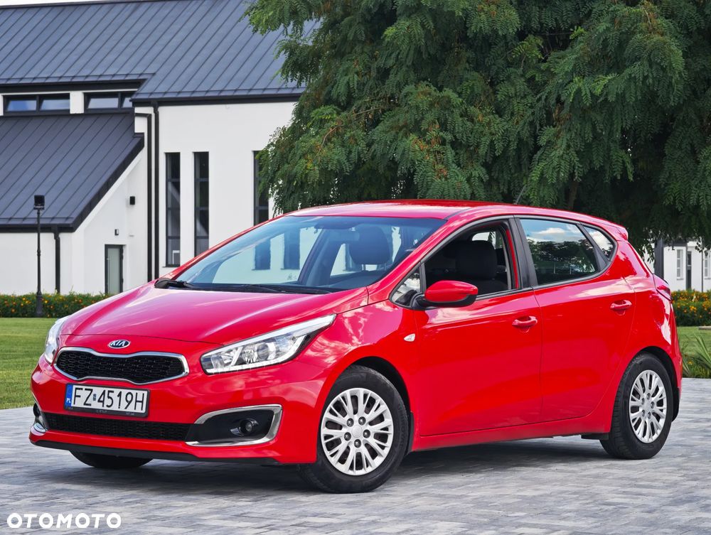 Kia Ceed 1.6 CRDi L Business Line DCT - 14