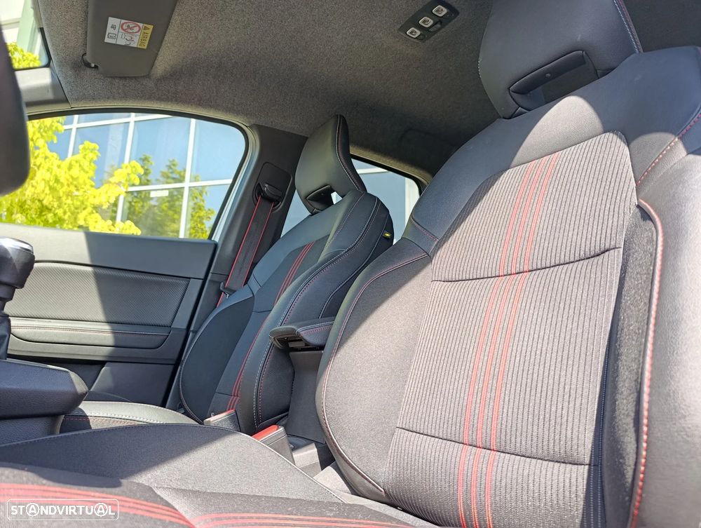 Renault Captur 1.0 TCe RS Line - 13