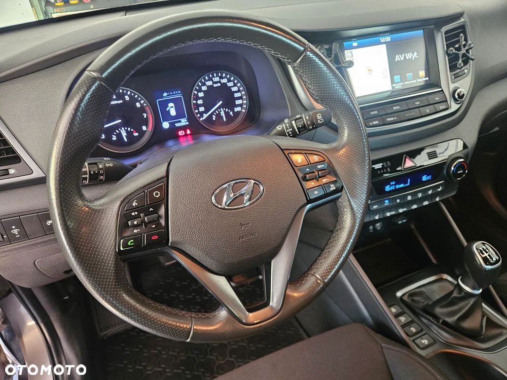 Hyundai Tucson blue 1.6 GDi 2WD Advantage - 32