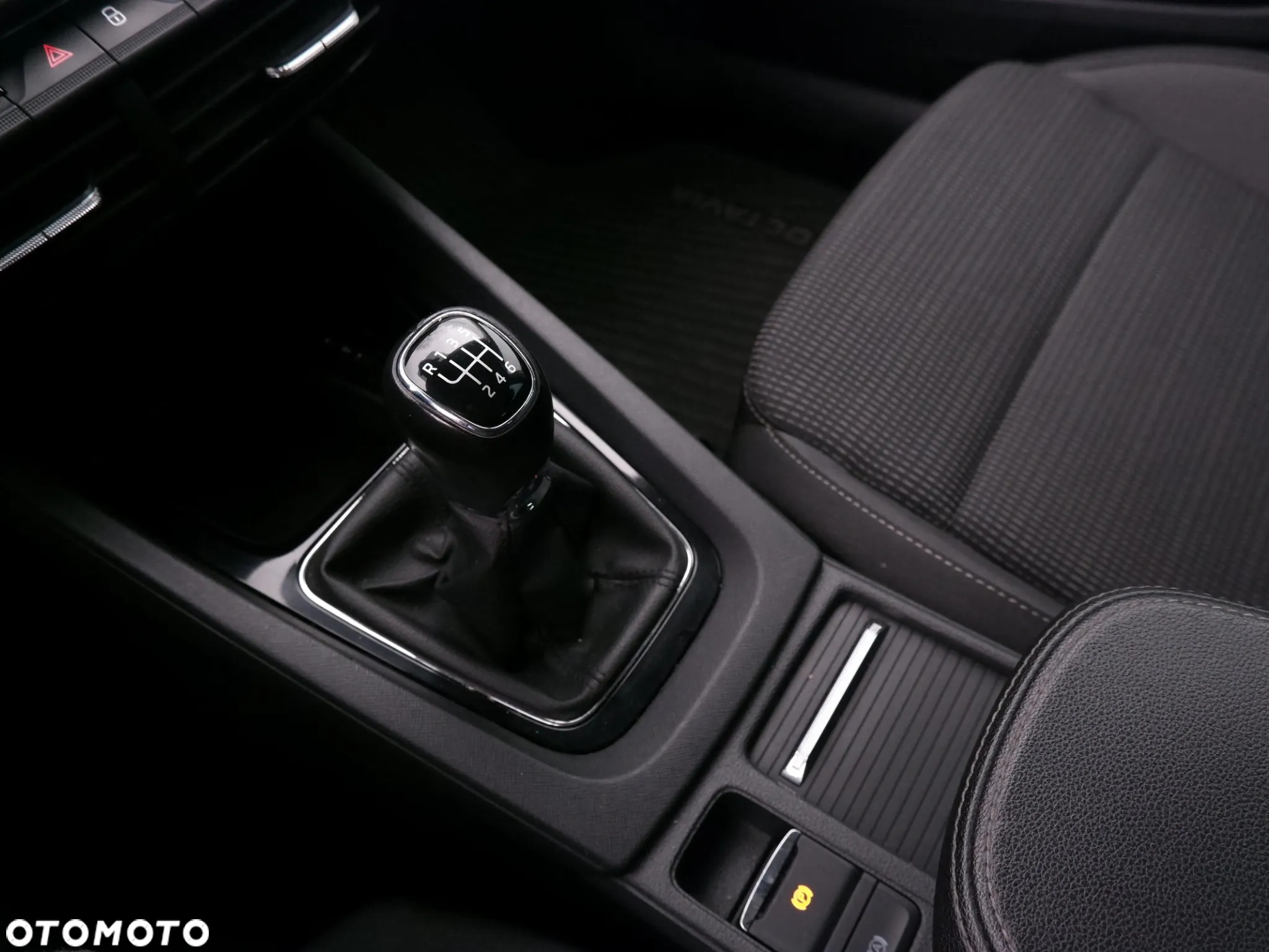 Skoda Octavia 1.5 TSI ACT Ambition - 15
