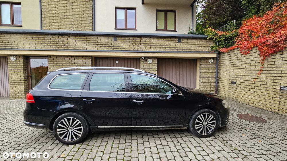 Volkswagen Passat 2.0 TDI Highline DSG - 12