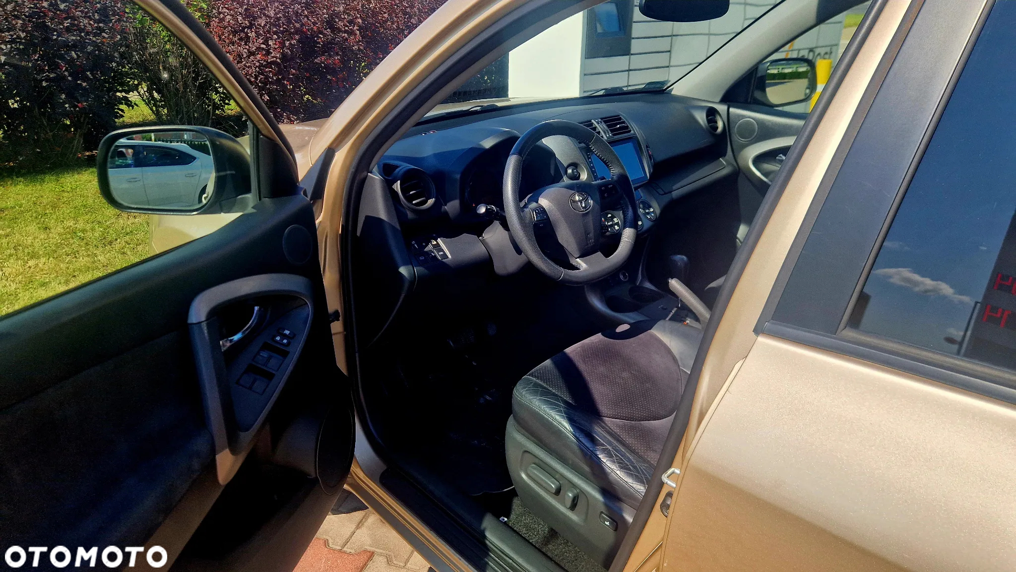 Toyota RAV4 2.0 VVT-i Prestige MS - 11