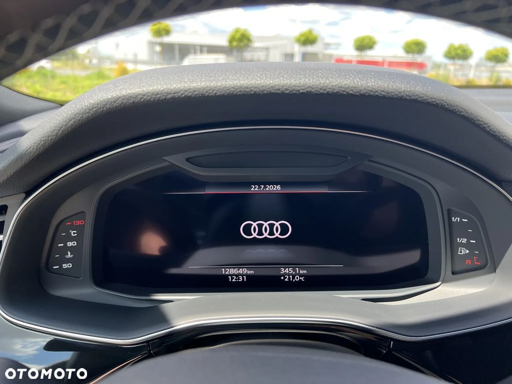 Audi SQ8 - 18