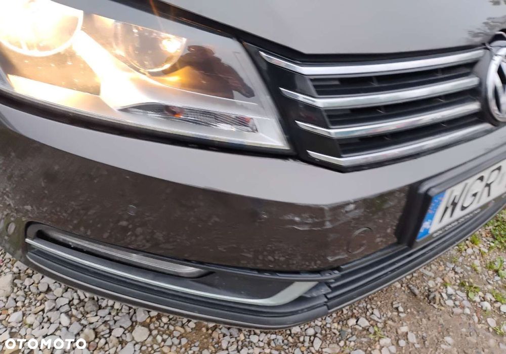 Volkswagen Passat - 22