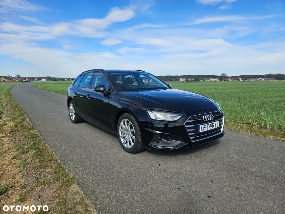 Audi A4 Avant 40 TDI S tronic - 1