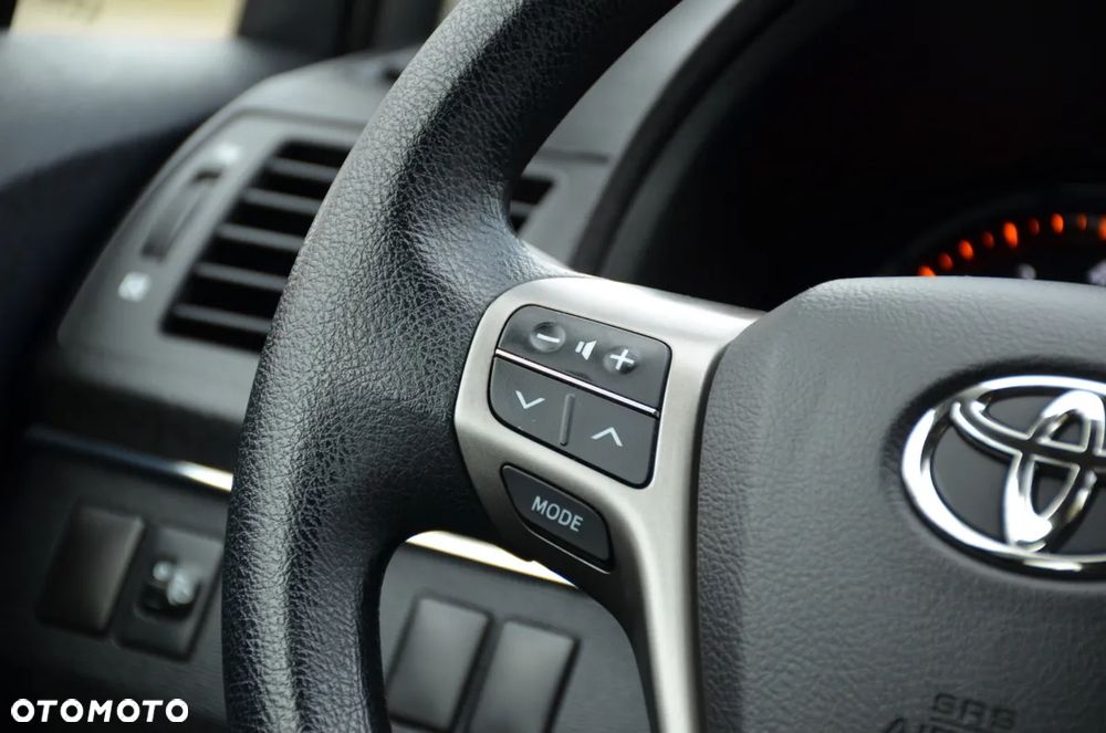 Toyota Avensis 1.8 Edition - 29