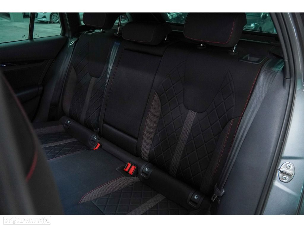Skoda Octavia Break 2.0 TDI RS DSG - 20