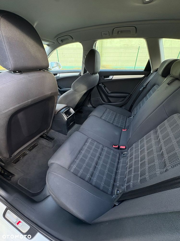 Audi A4 Avant - 35