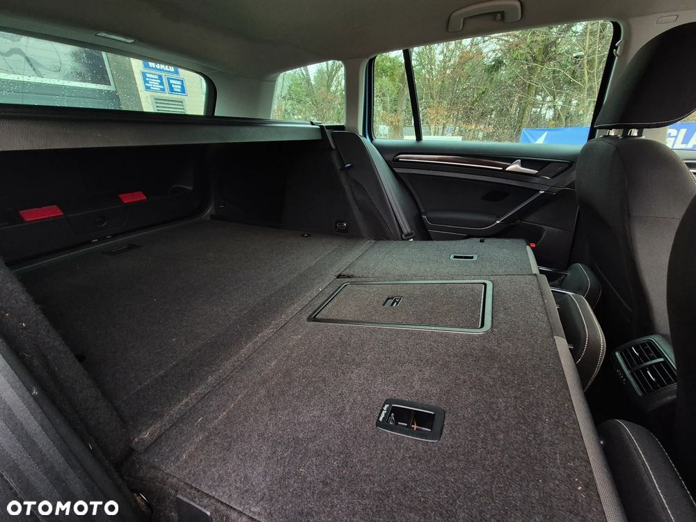 Volkswagen Golf Variant 1.4 TSI BlueMotion Technology DSG Highline - 24