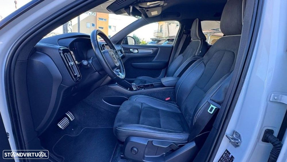 Volvo XC 40 Recharge Twin Core - 12