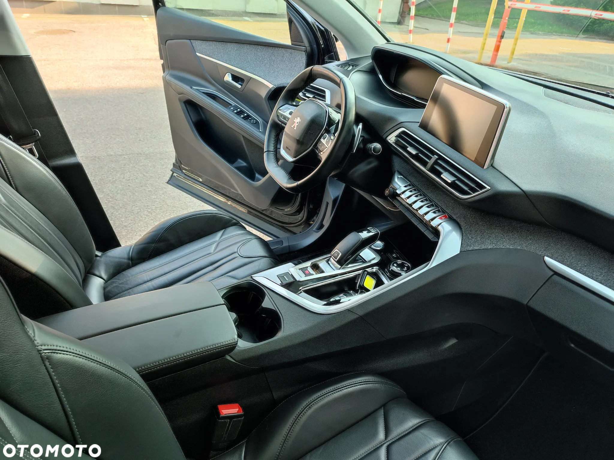 Peugeot 3008 1.6 PureTech GPF GT Line S&S EAT8 - 22
