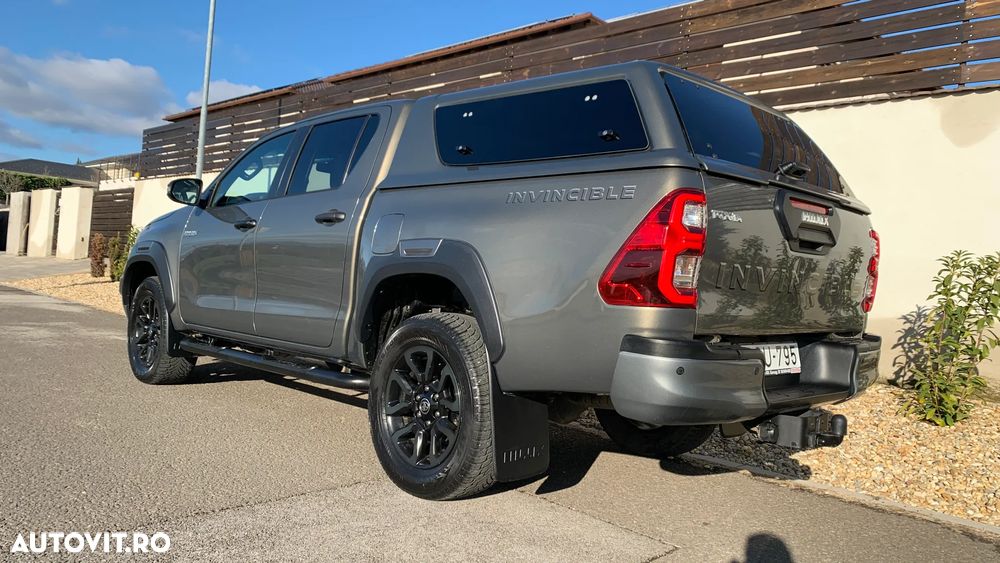 Toyota Hilux 2.8D 204CP 4x4 Double Cab AT Invincible Color Edition - 8