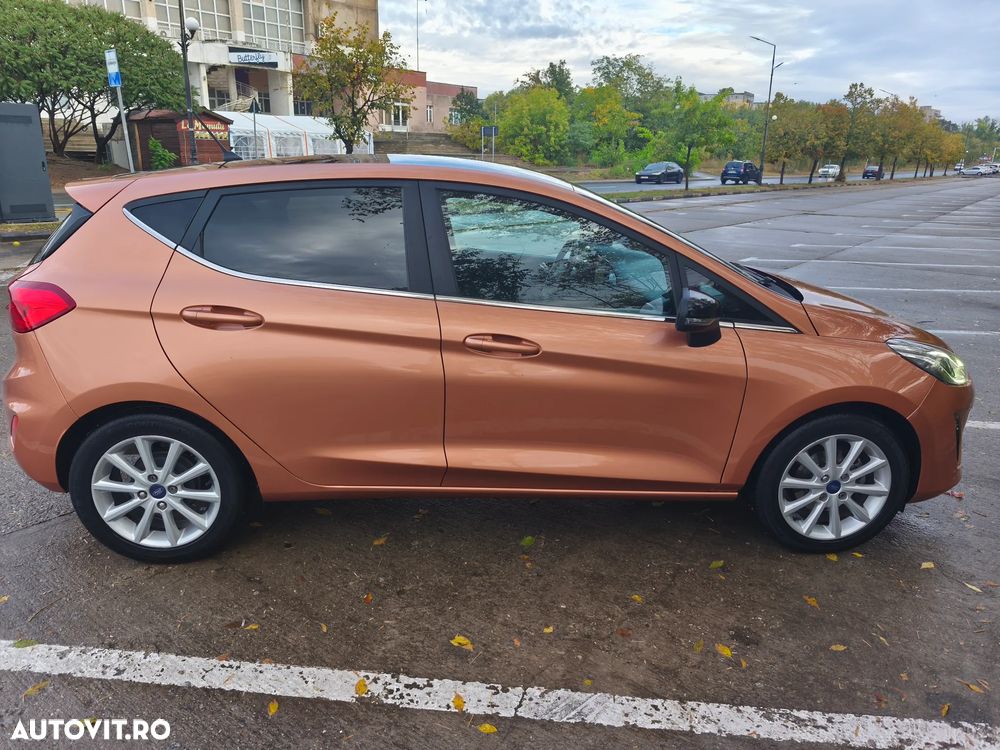 Ford Fiesta - 7