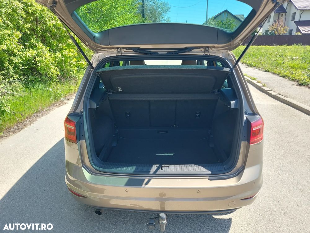 Volkswagen Golf Sportsvan - 18