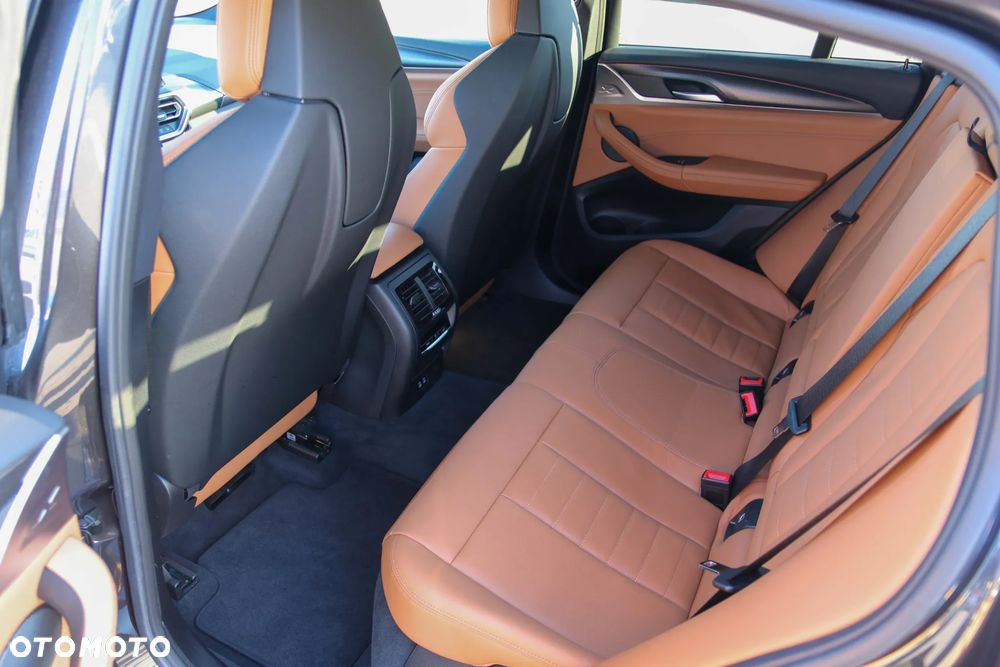 BMW X4 - 18