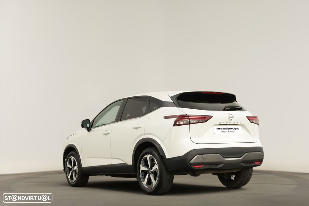 Nissan Qashqai 1.3 DIG-T N-Connecta Xtronic - 3