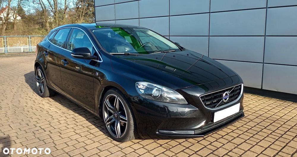 Volvo V40 D2 Drive-E Ocean Race - 6