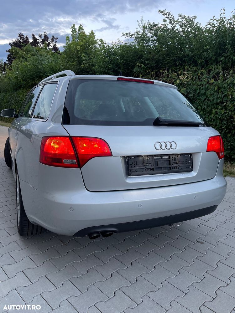Audi A4 Avant 2.0 TDI DPF - 9