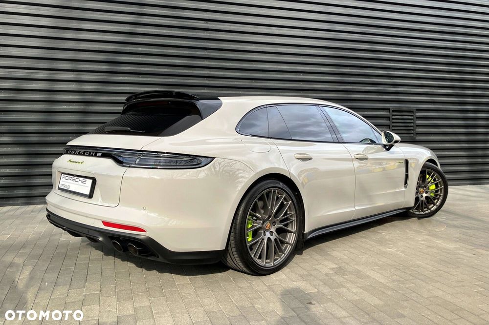 Porsche Panamera - 6