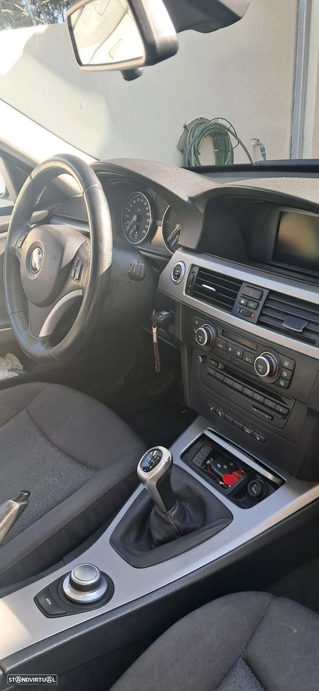 BMW 318 d Navigation - 5