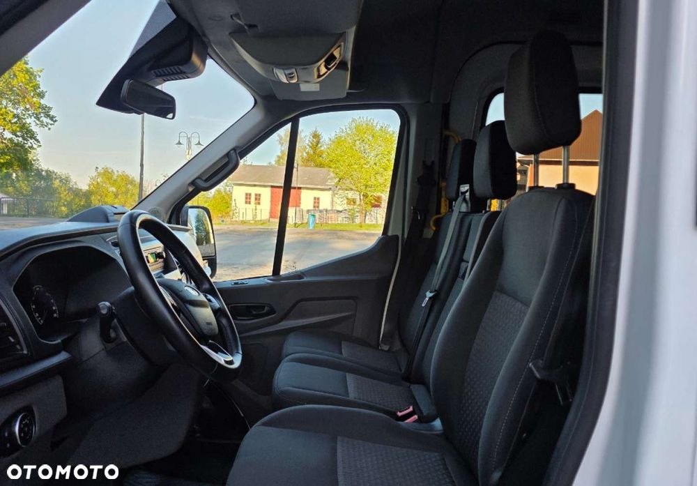 Ford Transit - 11