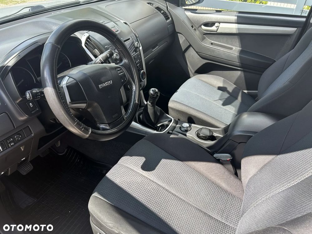 Isuzu D-Max 2.5 EC LS - 6