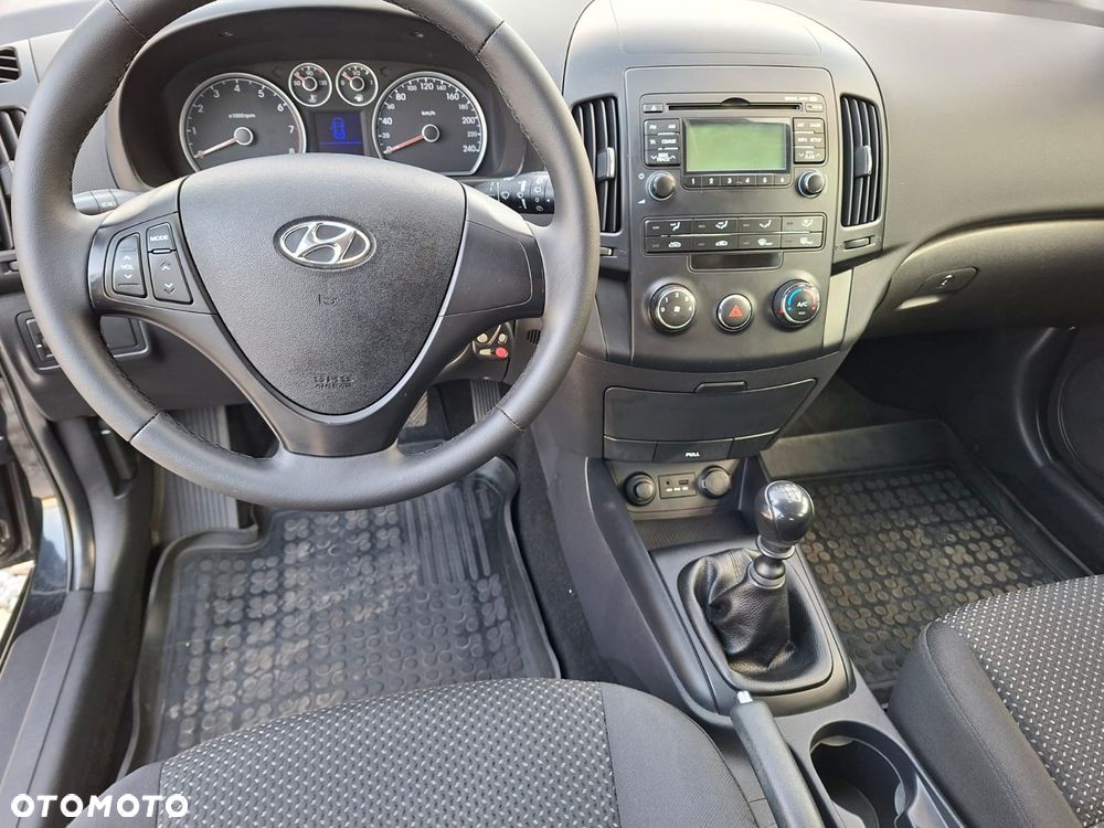 Hyundai i30 1.4 Classic - 6