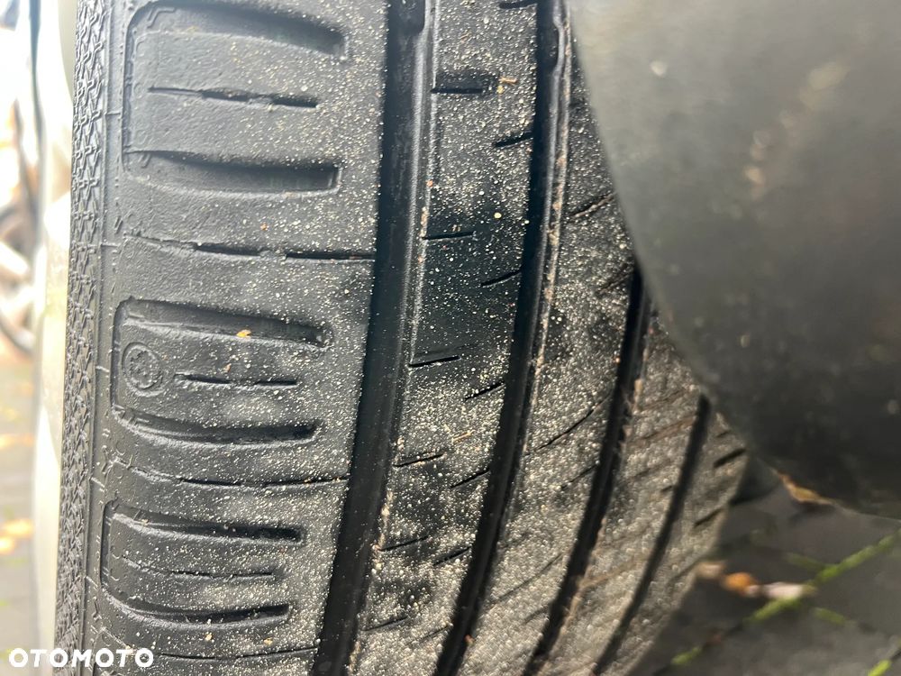 Volkswagen Touran 1.6 Trendline - 27