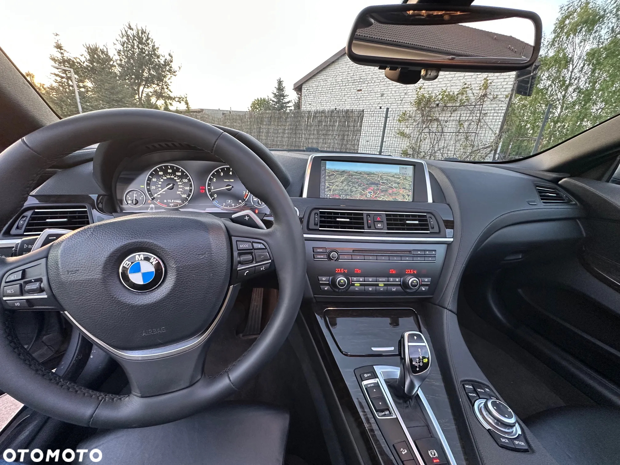 BMW Seria 6 650i xDrive Cabrio - 9