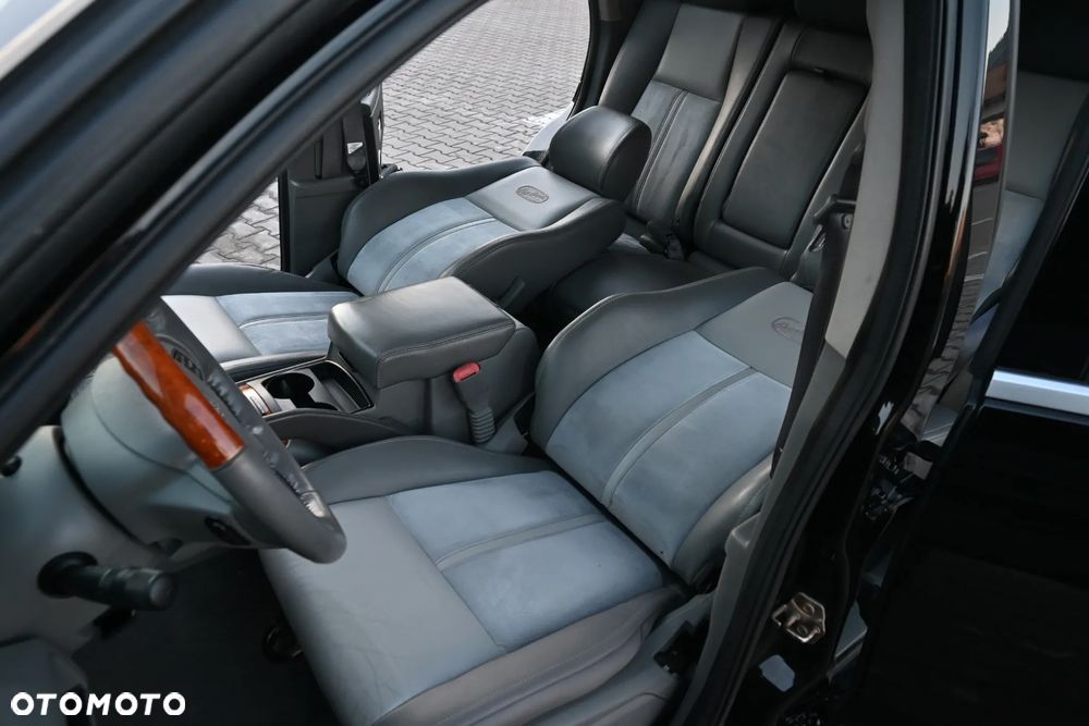 Jeep Grand Cherokee 5.7 V8 HEMI Automatik Overland - 32