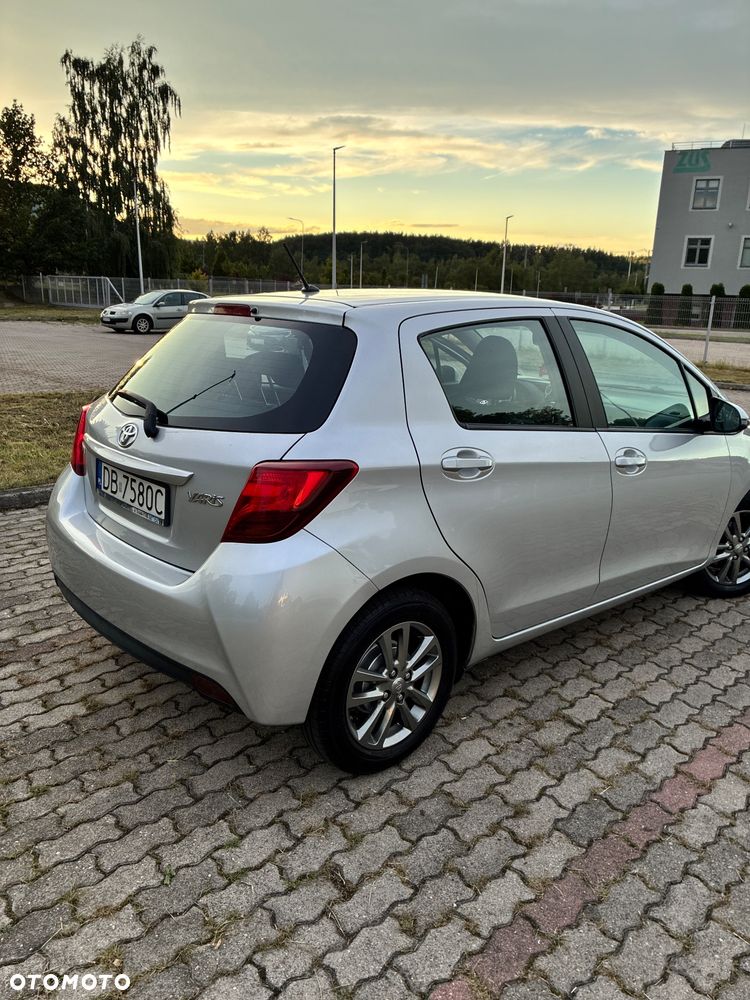 Toyota Yaris 1.33 Active - 5