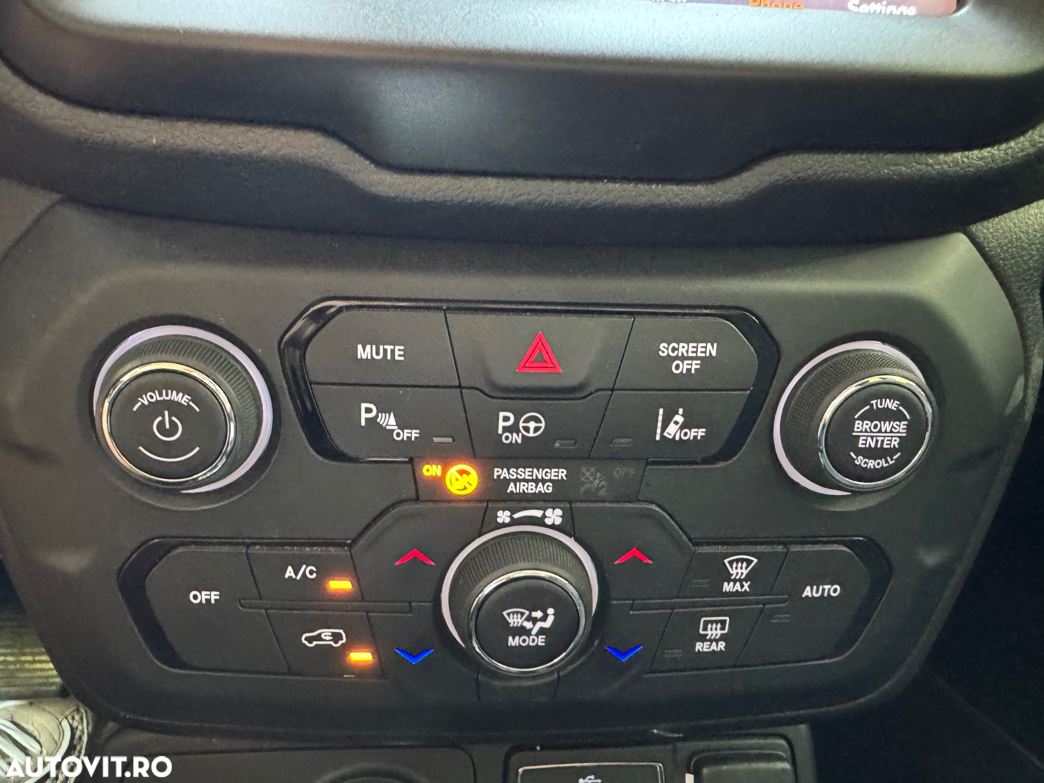 Jeep Renegade 1.3T 4xe AT6 PHEV S - 12