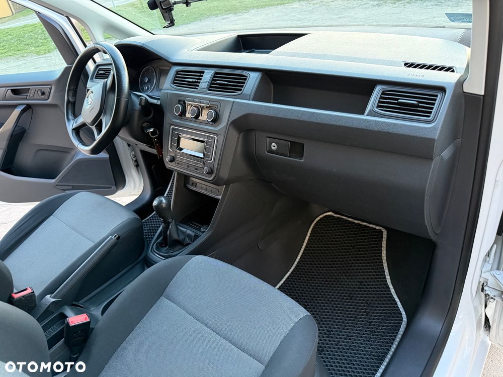 Volkswagen Caddy - 12