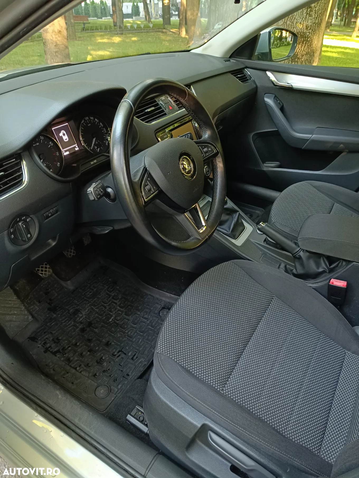 Skoda Octavia 1.2 TSI Business - 9