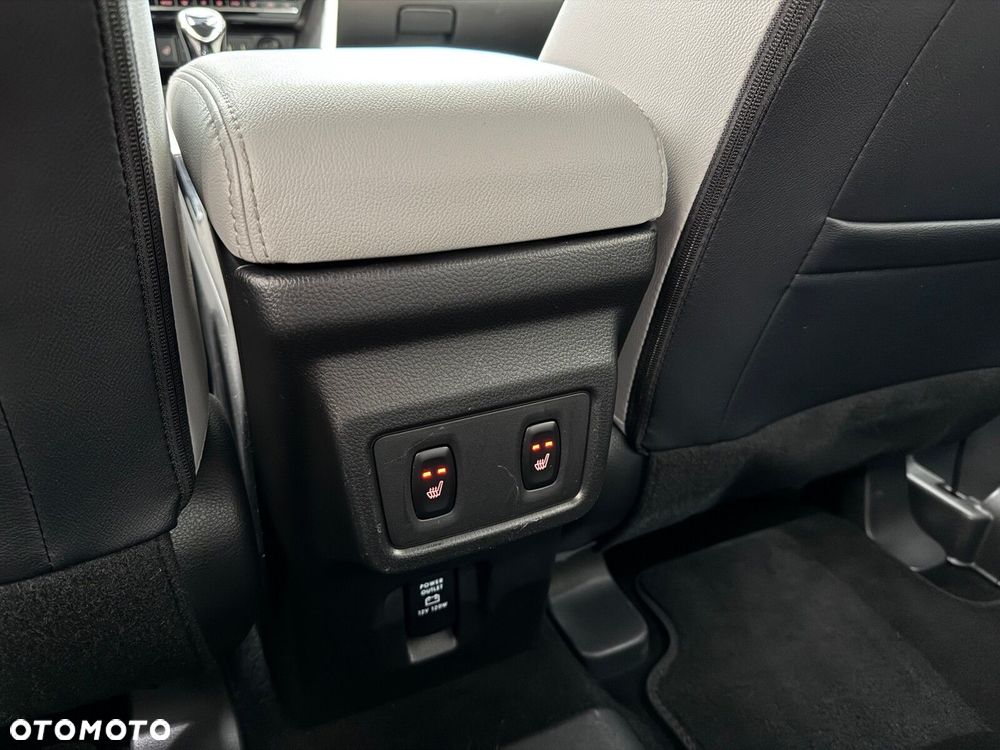 Mitsubishi Eclipse Cross - 14