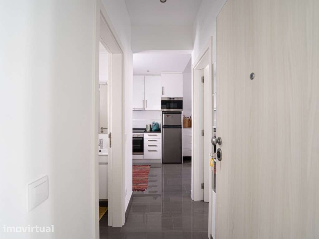 Apartamento a 350 metros da praia - Grande imagem: 2/16