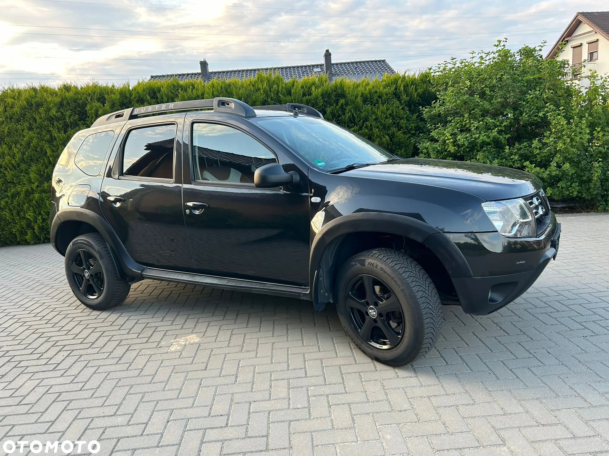 Dacia Duster 1.6 SCe Comfort - 4