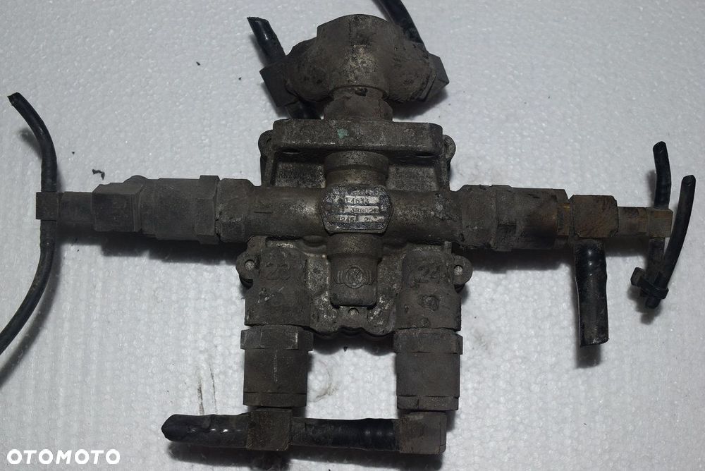 ZAWOR 4 OBWODOWY 4 DROŻNY MAN F2000 TGA - 1