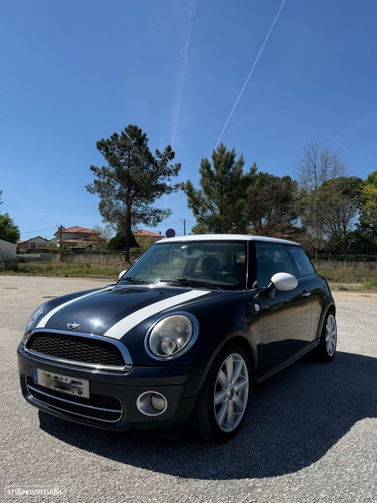 MINI 3 Portas Cooper D - 3