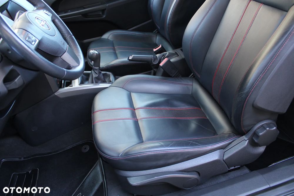 Opel Astra GTC 1.6 Edition Plus - 15